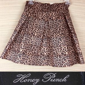HONEY PUNCH Leopard Print Bandage Skirt
